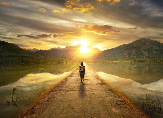 أنقذ من الحفرة المظلمة!