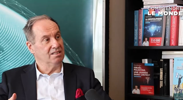 الجنرال ريشو يفكك دونالد ترامب: "اللعنة عليه" بعد دعوته للمساعدة في هرمز